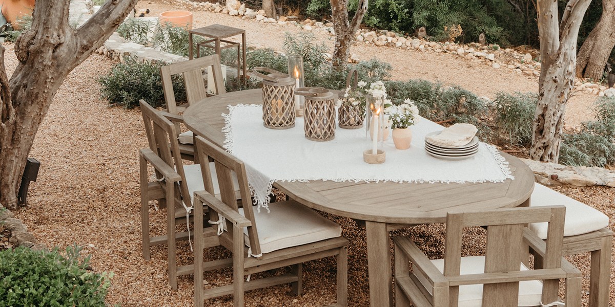 Outdoor Dining Table