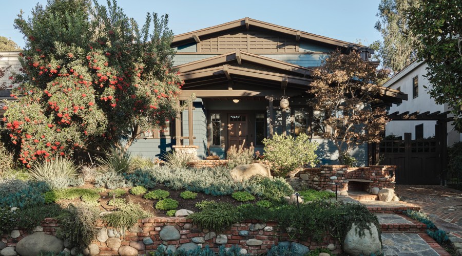 This Los Angeles Craftsman Was Gutted. It's Now the Perfect Balance Between Traditional and Eclectic.