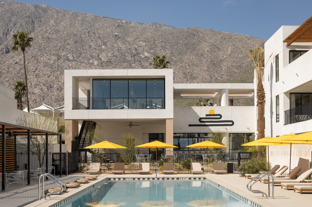 Drift Palm Springs Pool