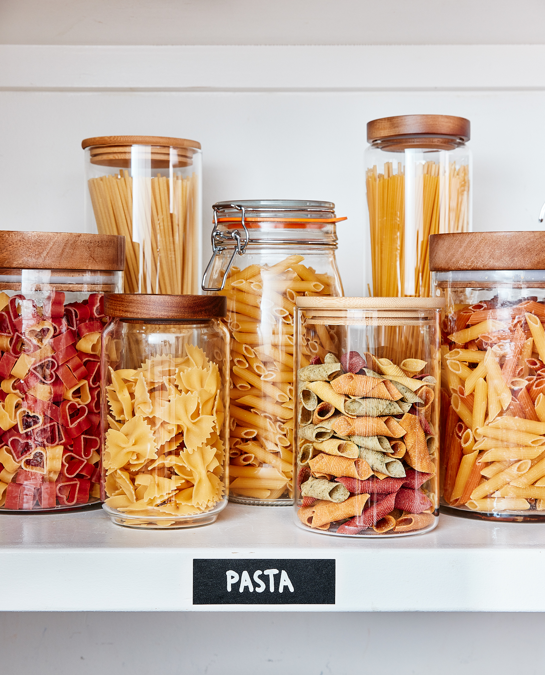 https://www.sunset.com/wp-content/uploads/pasta-jars-catherine-mccord-pc-colin-price.jpg