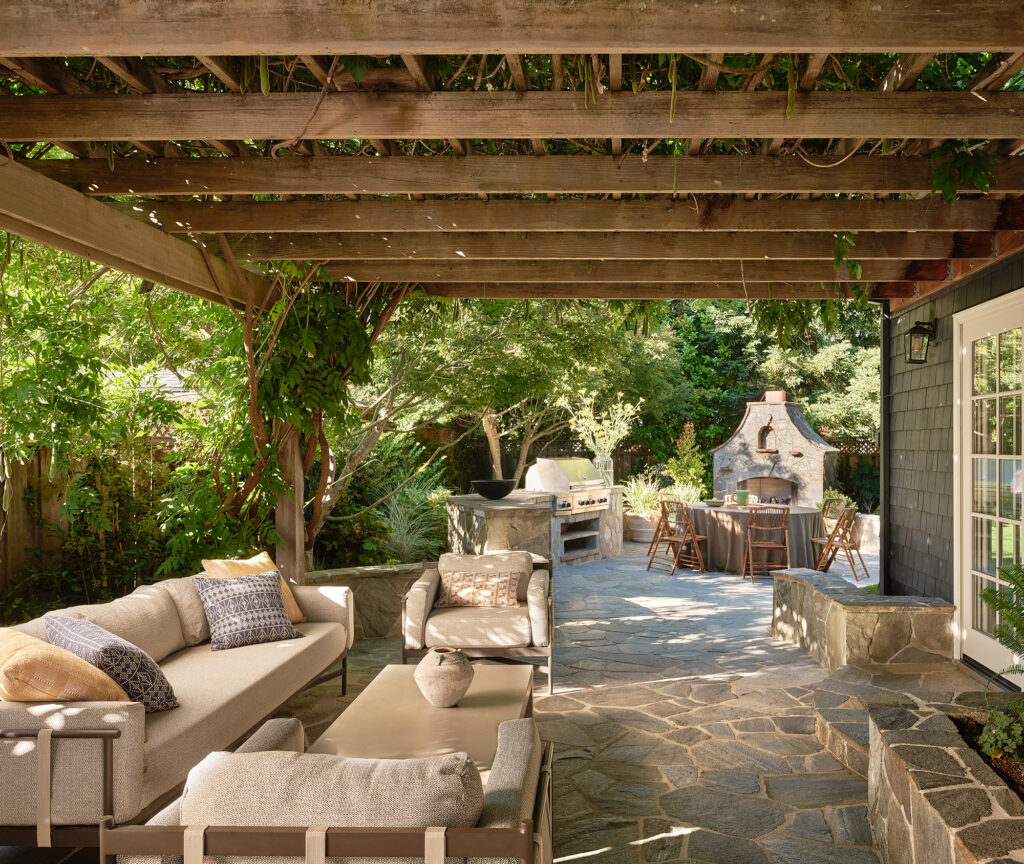 Patio in Cape Cod House by MEM Interiors