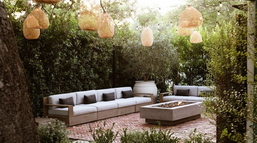 The New Garden Lighting Trend You’re Going to See Everywhere This Summer (Bonus: It’s Budget-Friendly, Too)