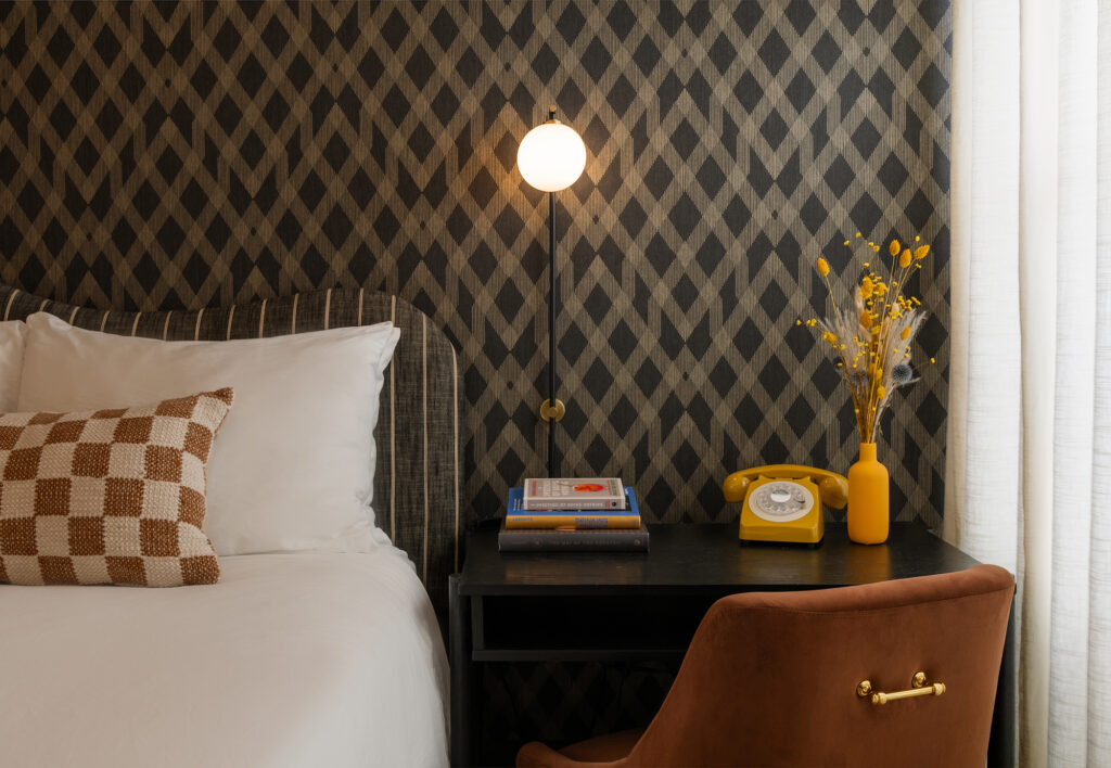 Petit Soleil Room Detail