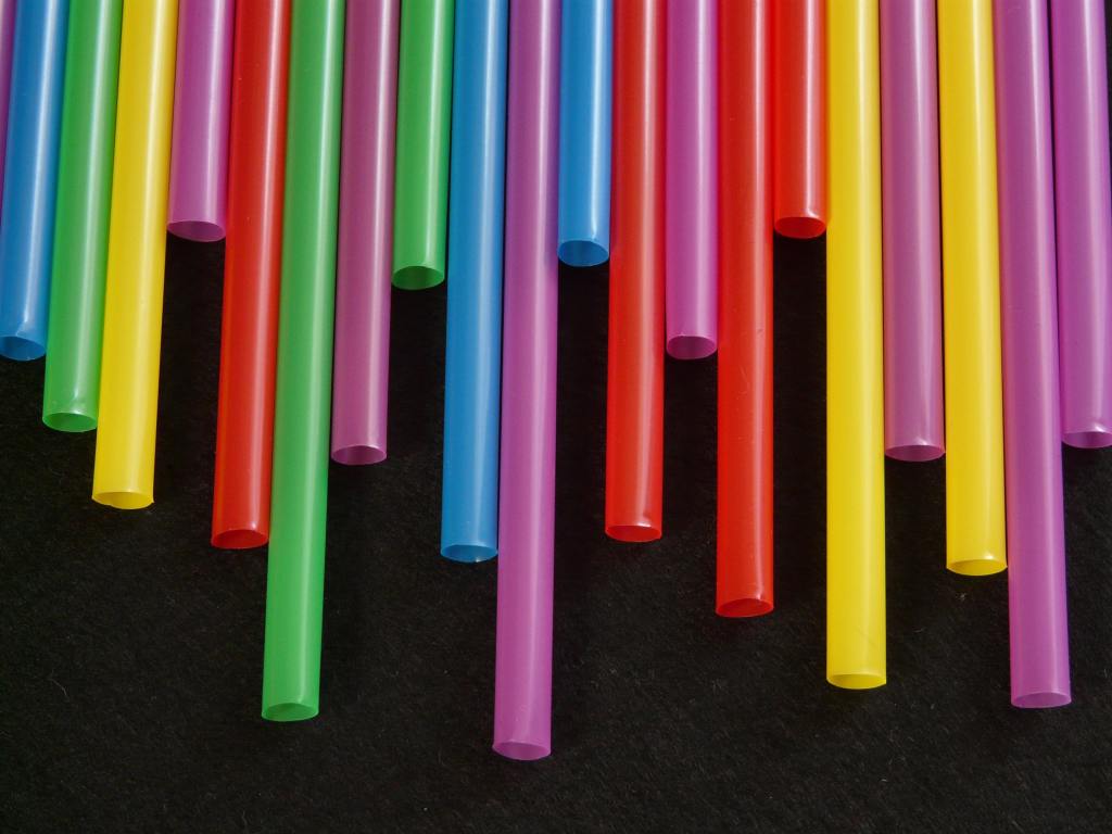 Plastic Straws Are Being Banned Across the West—Here’s Our Guide to Where and How