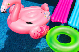 Pool Floats