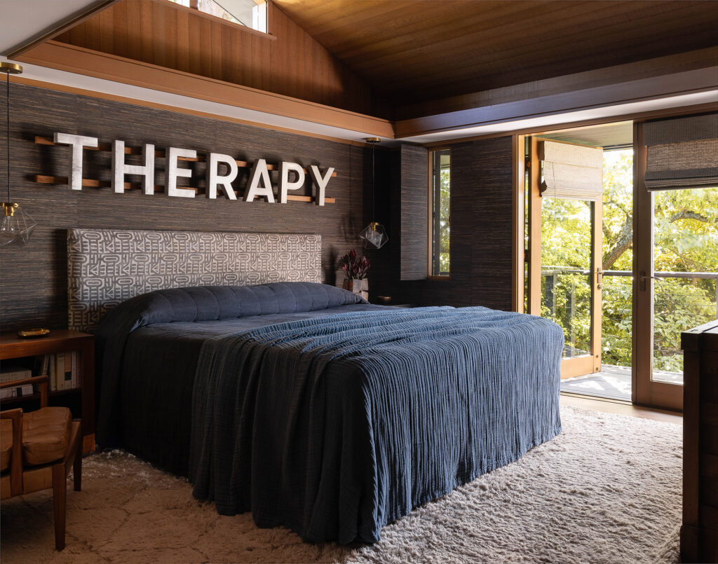 Primary Bedroom in Seattle House by Hoedemaker Pfeiffer