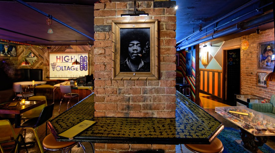 dive-bar-screwdriver-bar-seattle-wa