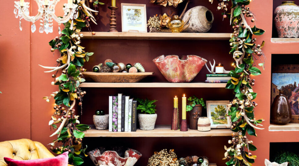 5 New Holiday Decor Trends to Style Your House for the Season