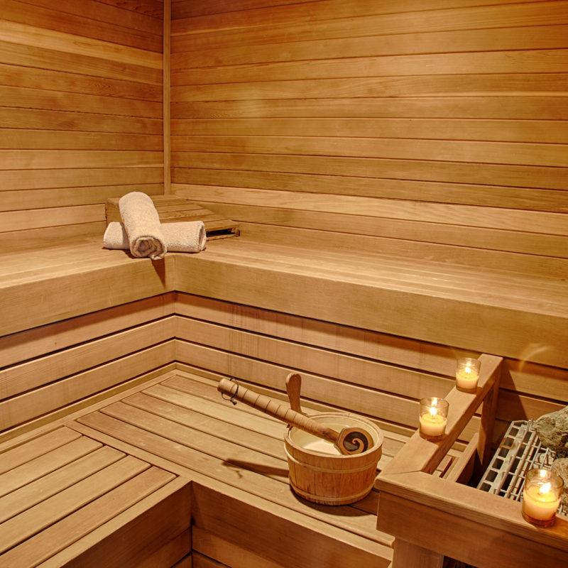Sauna House: Bathhouse, Sauna, and Cold Plunge