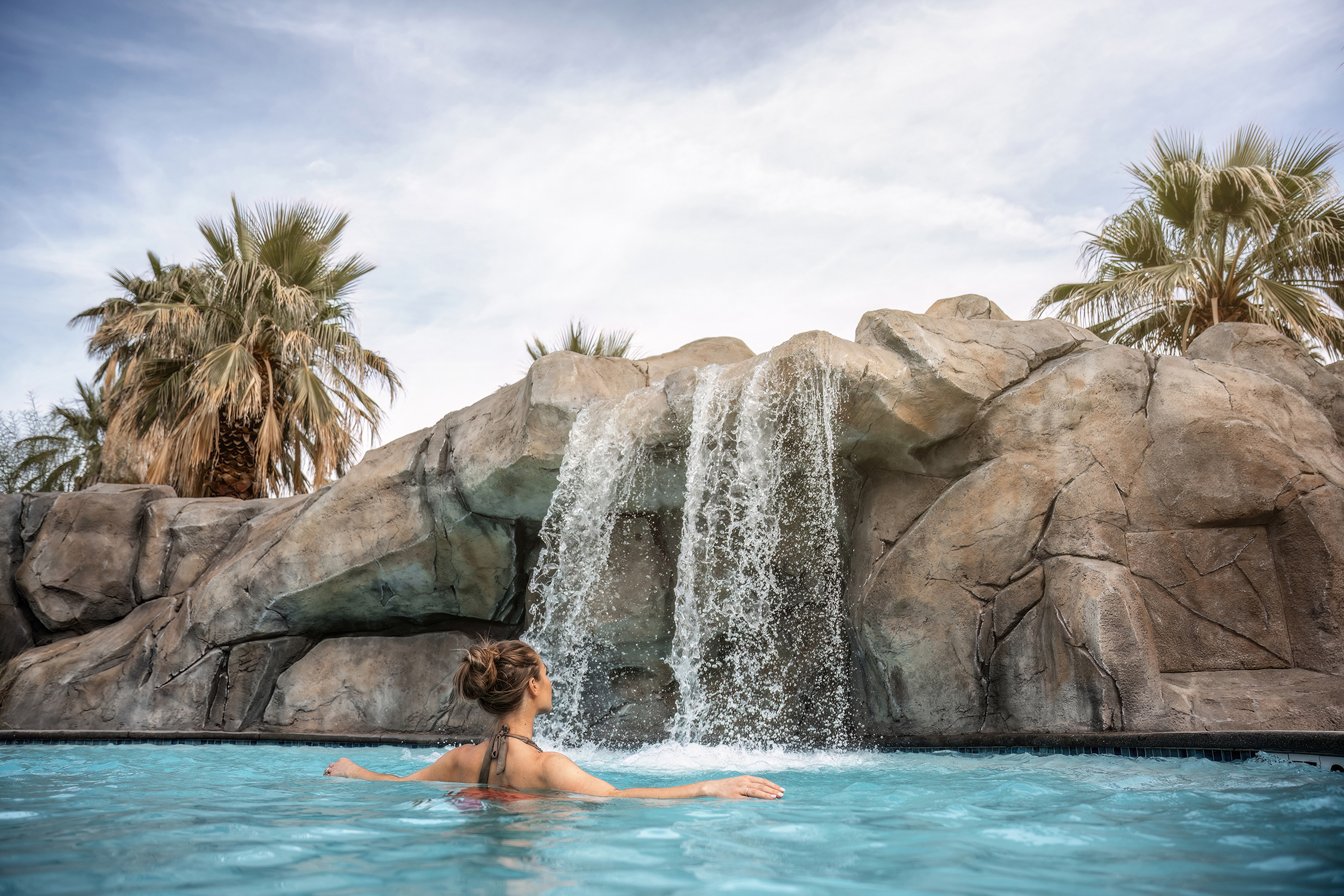 The Spa at Séc-he Waterfall Pool