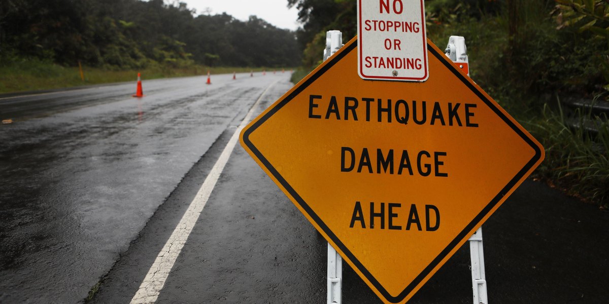 Earthquake Damage Sign