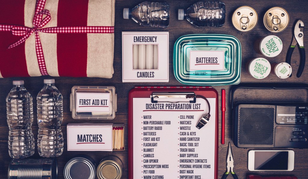 Emergency Preparedness Kits: The Best Kits for a Wildfire Evacuation