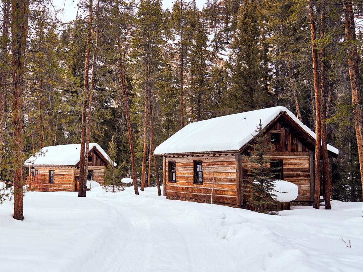 Taylor Ridge Log Cabins