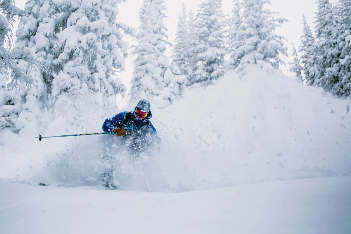 EarlySeason Skiing Best Ski Resorts Open for Thanksgiving Sunset