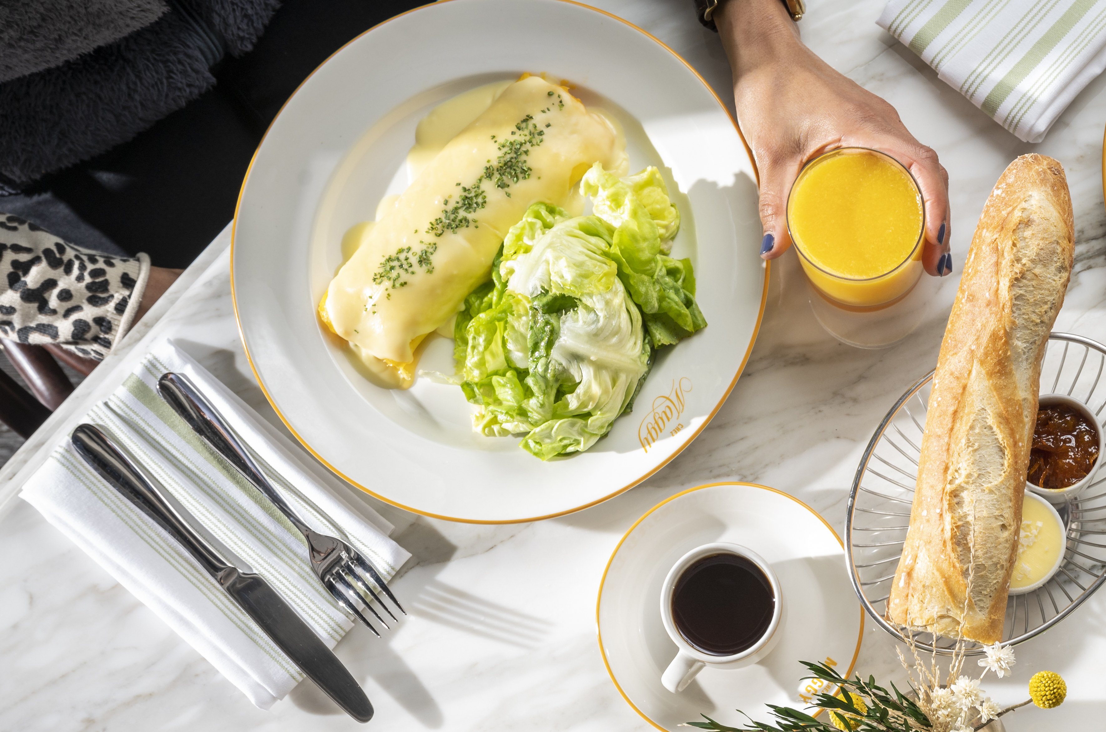 79-Year-Old Omelet Flipper Is Marriott's Longest-Serving Employee