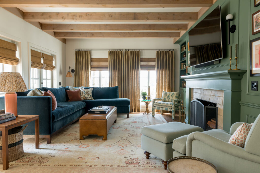 Traditional Living Room by Studio Laloc