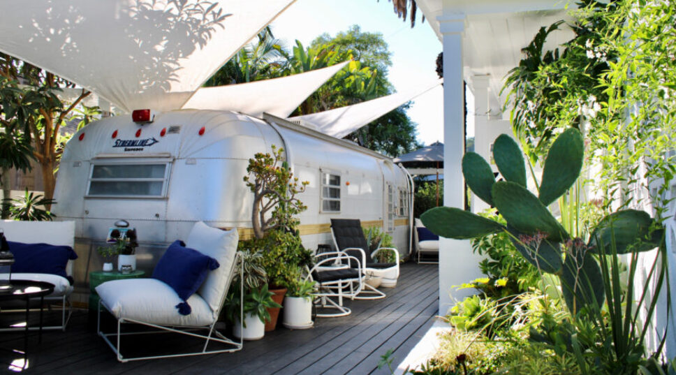 This Glam '70s Vintage Trailer Is the Perfect Cozy Retreat for Two