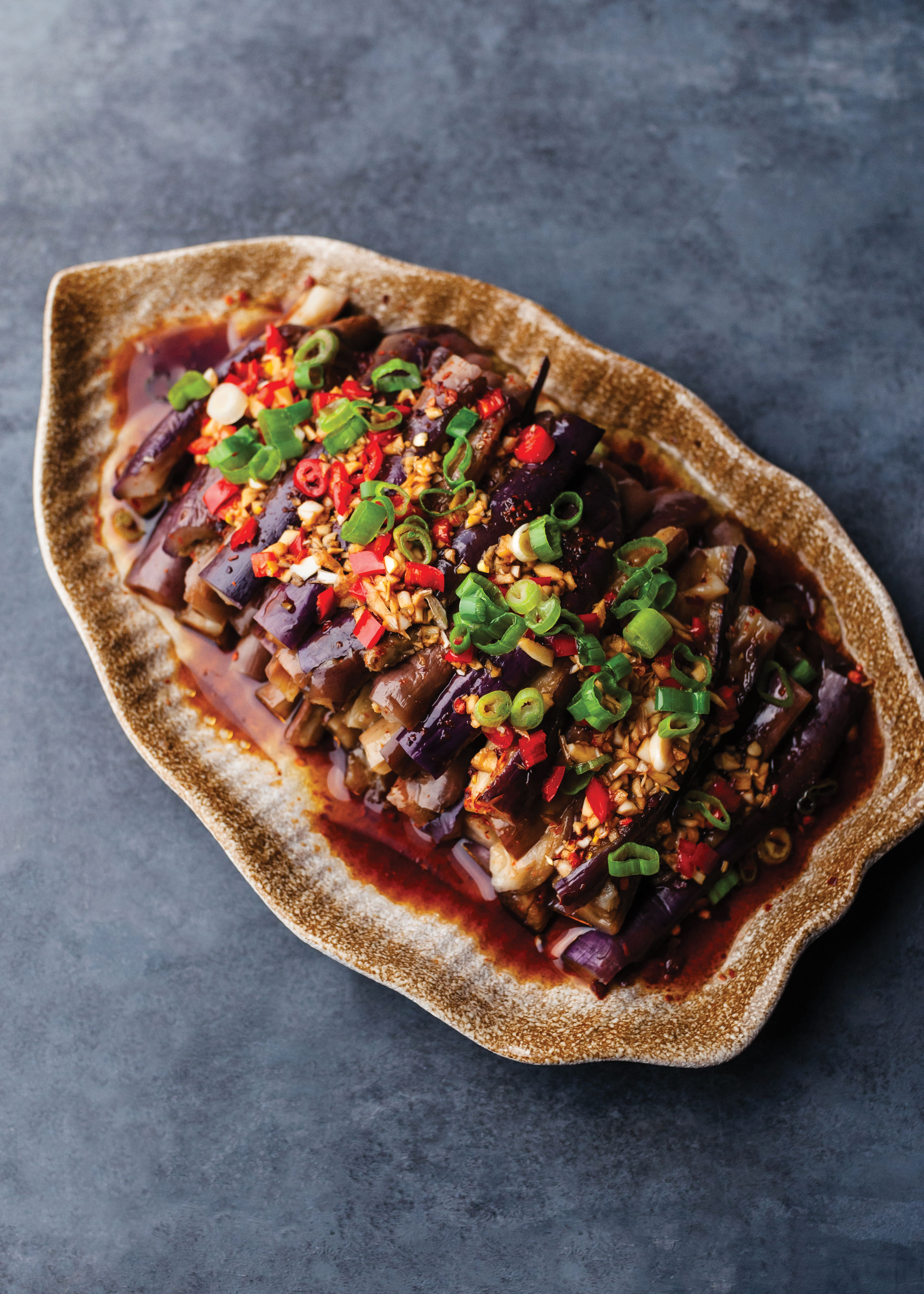 https://www.sunset.com/wp-content/uploads/vegan-chinese-steamed-eggplant-pr-0922.jpg