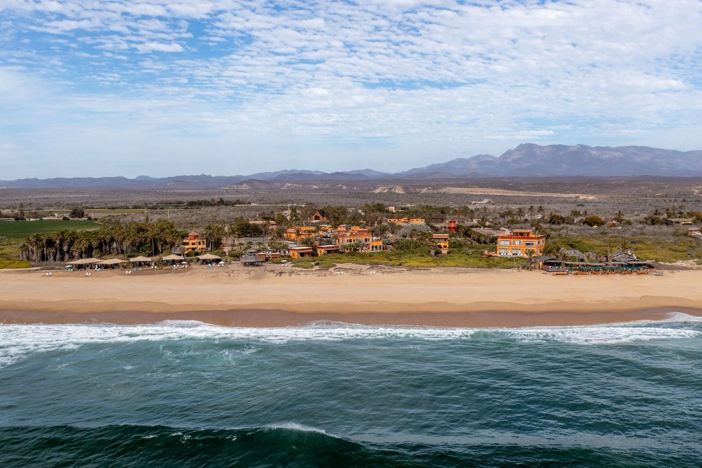 Why These Two Baja Destinations Are the Perfect Spot for a Honeymoon