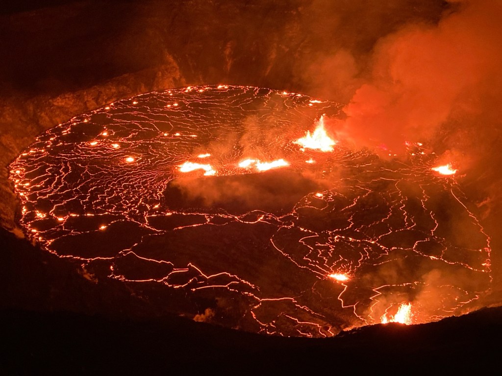 Volcano Erupts, Lights Up Night Sky in Hawai'i Volcanoes National Park