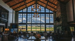 Sage Lodge lobby mountain view