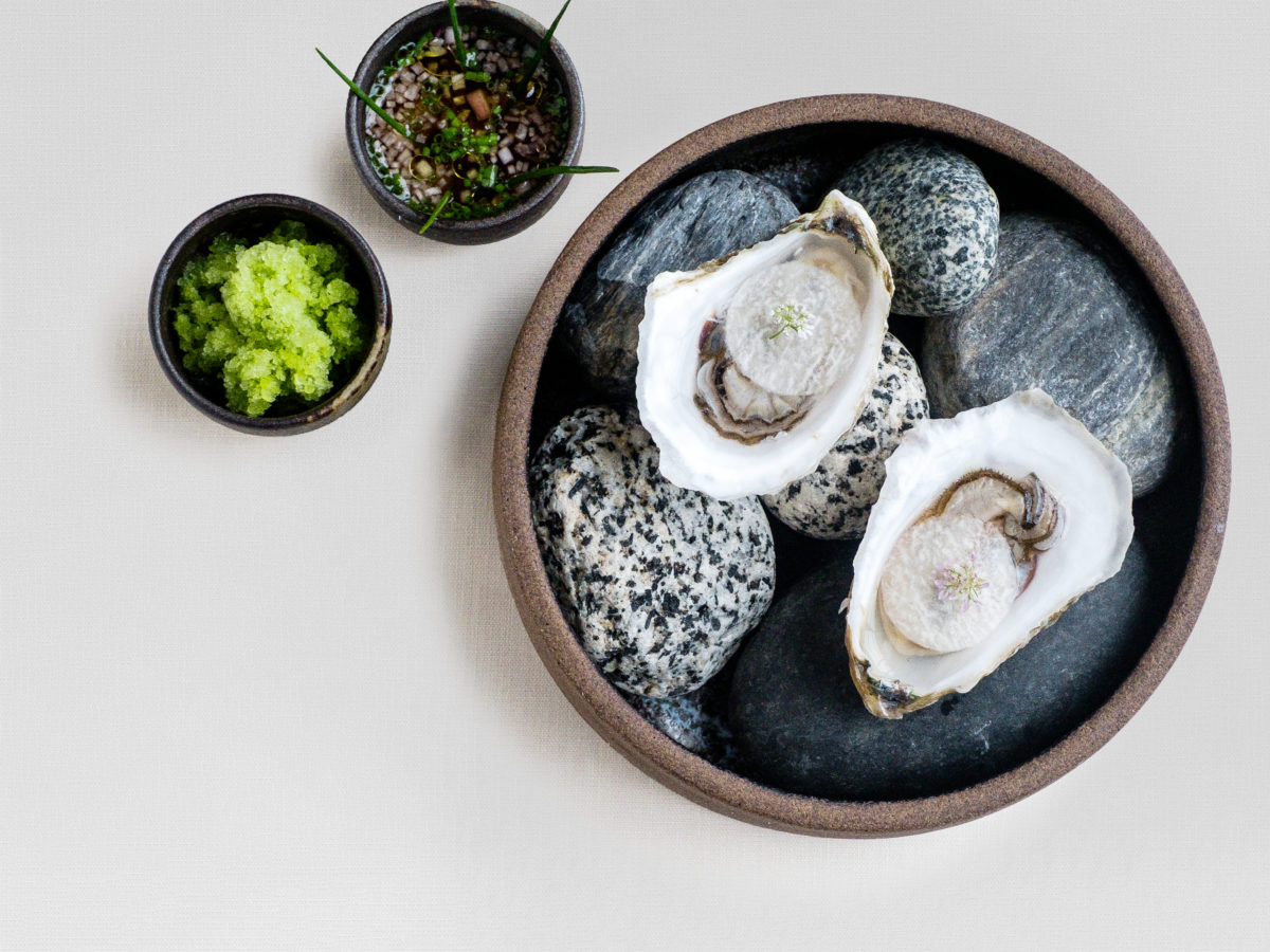 The Best Ways to Enjoy Raw Oysters from the West Coast - Sunset Magazine