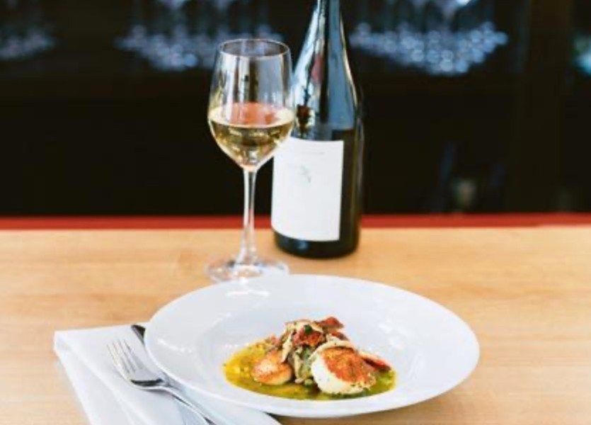 Seared Scallops with Garlic-Parsley Butter Recipe – Sunset Magazine
