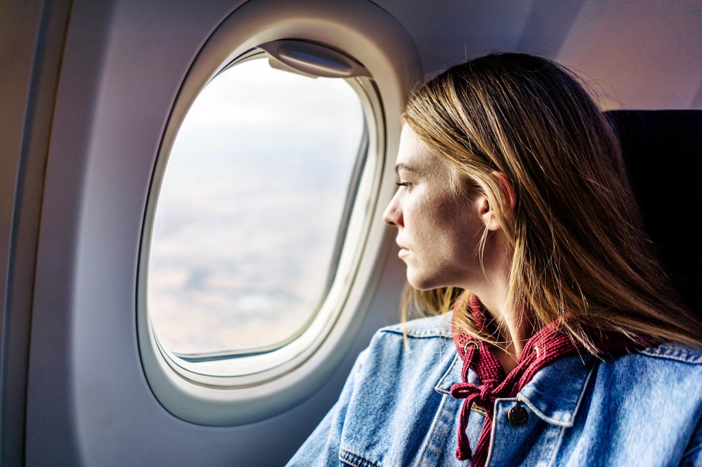A Flight Attendant Shares Why You Always Have to Open and Close Your Seat's Windows
