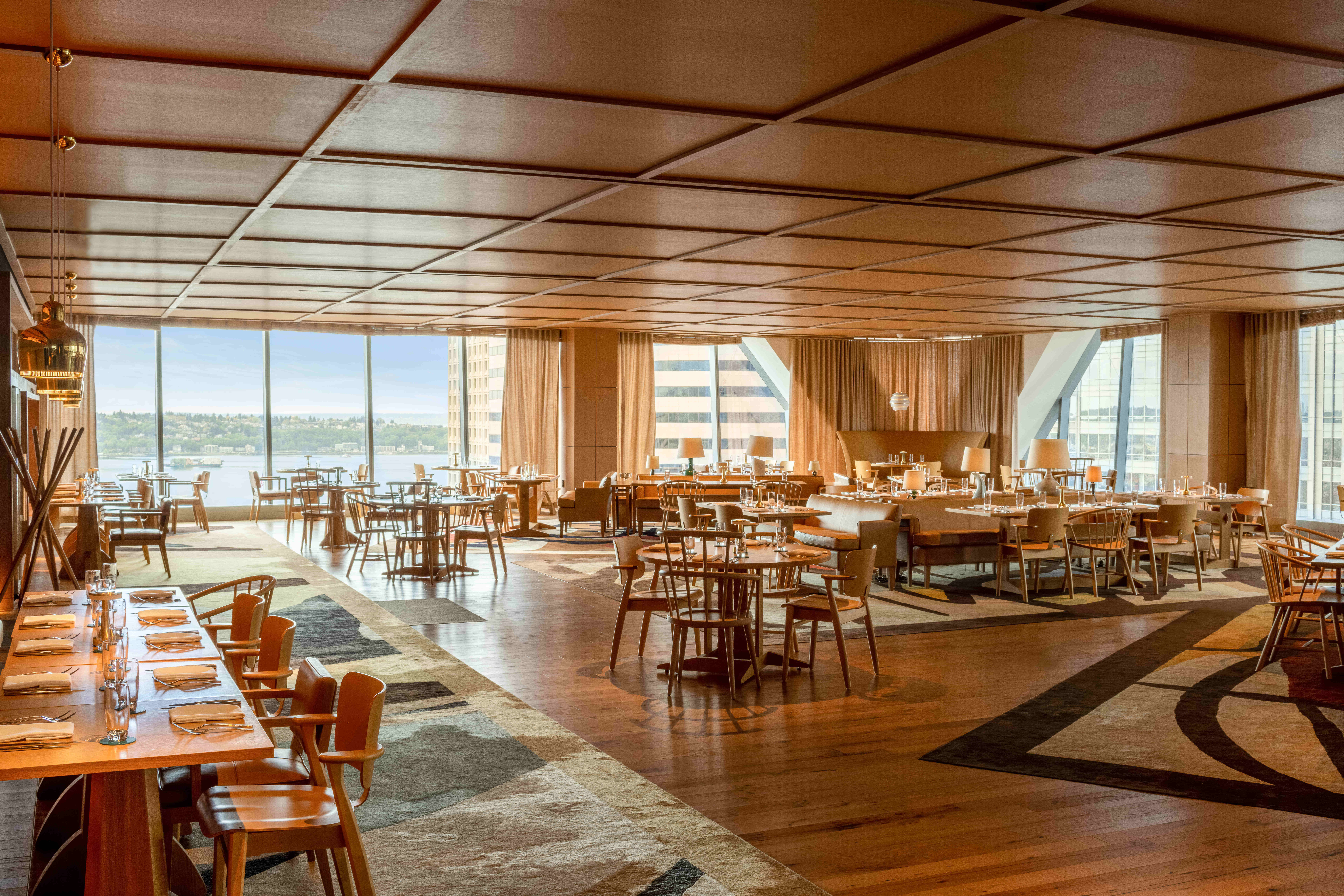 charlotte-restaurant-lounge